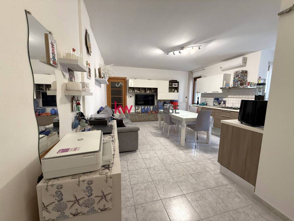 appartamento in vendita a Brindisi in zona Paradiso