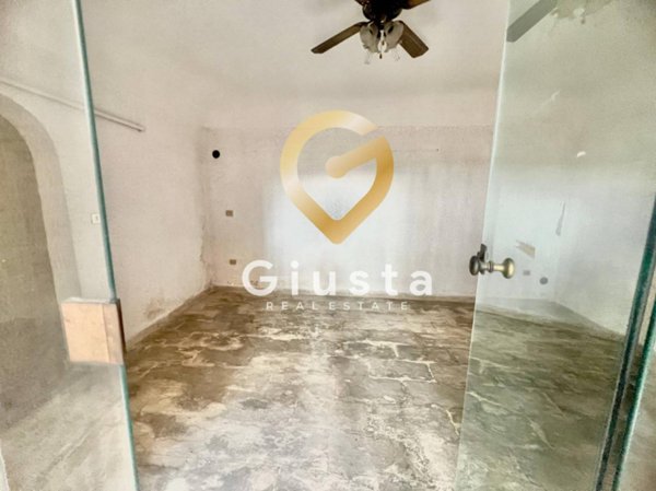 appartamento in vendita a Brindisi in zona Centro Città