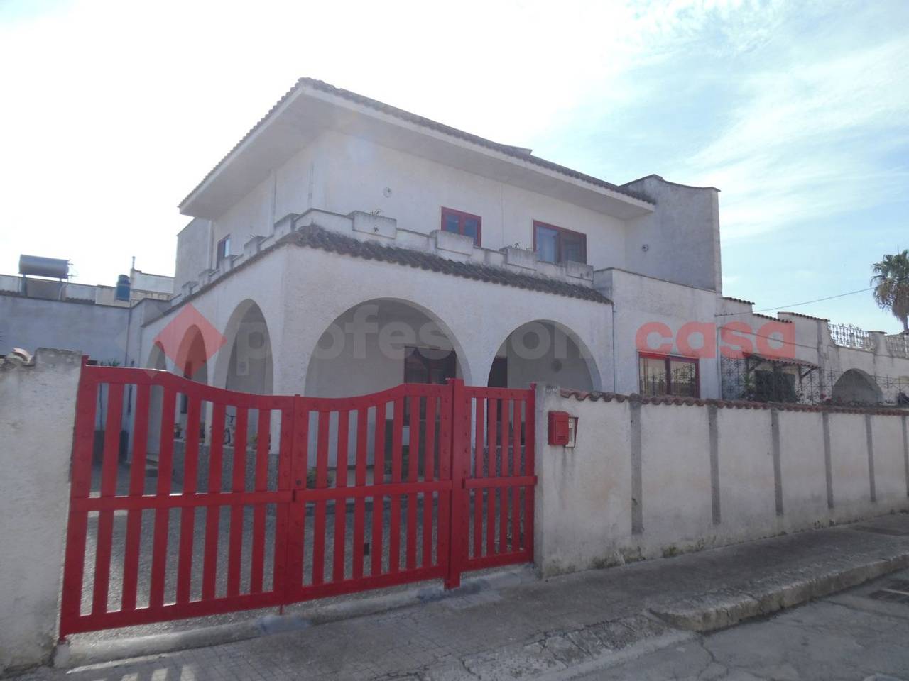 casa indipendente in vendita a Brindisi in zona Tuturano