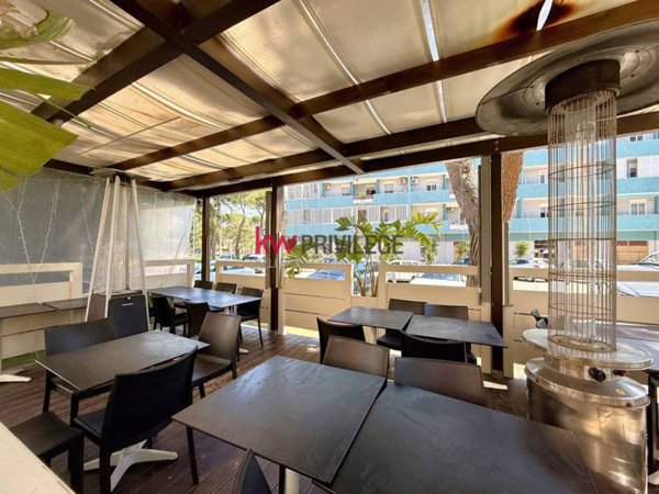 negozio in vendita a Brindisi in zona Bozzano