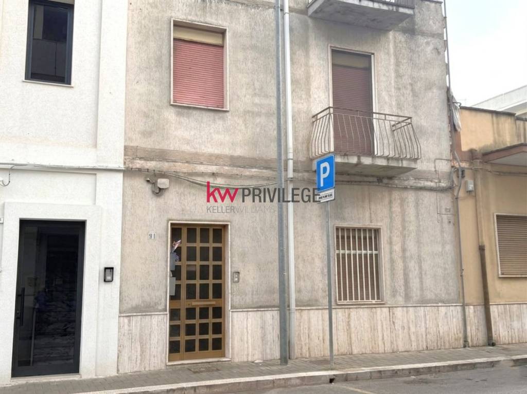 appartamento in vendita a Brindisi in zona Cappuccini