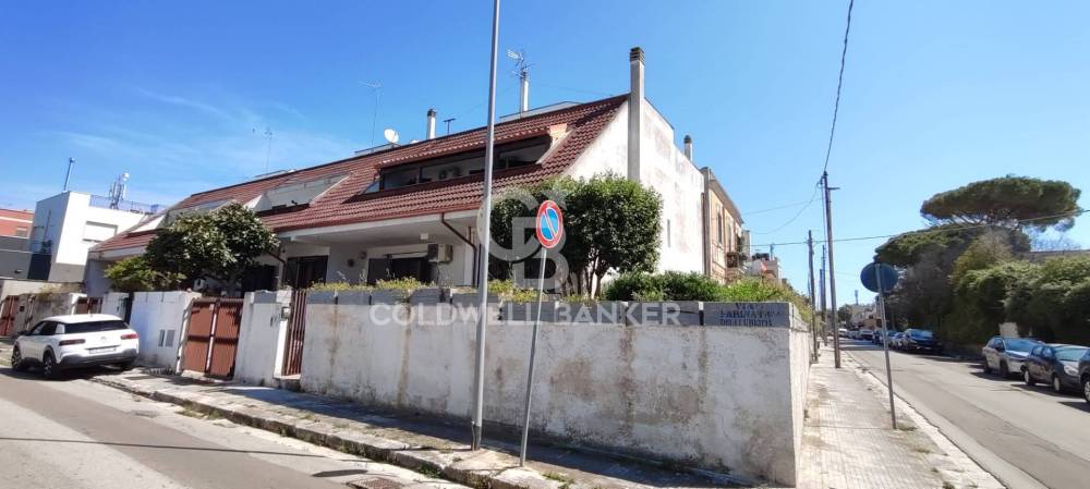 casa indipendente in vendita a Brindisi