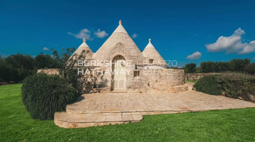 casa indipendente in vendita a Brindisi in zona Centro Città