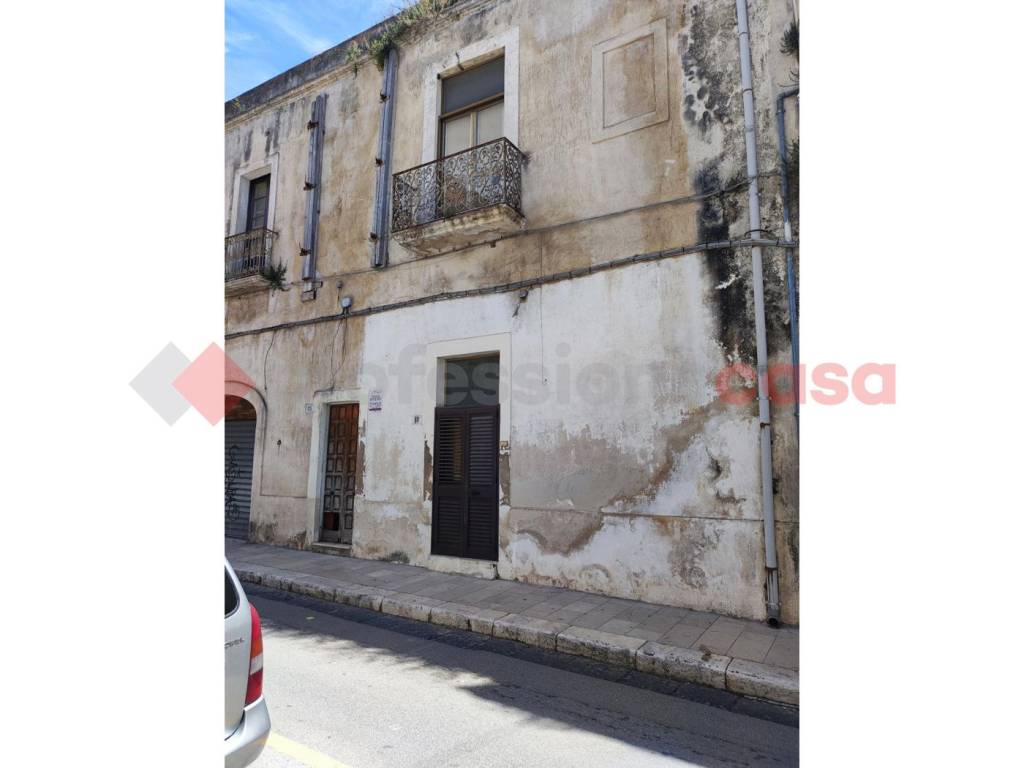 appartamento in vendita a Brindisi in zona Centro Città