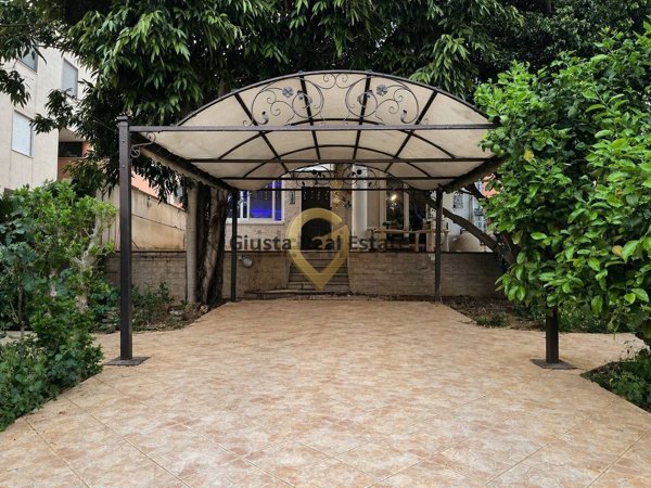 casa indipendente in vendita a Brindisi