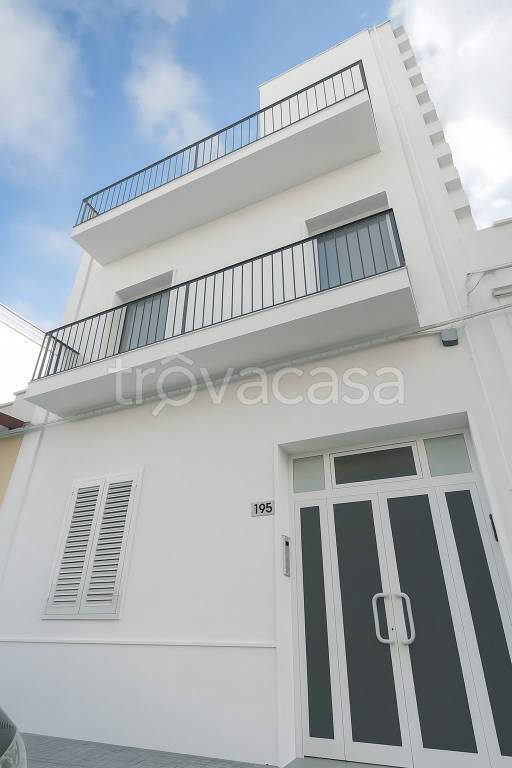 casa indipendente in vendita a Brindisi in zona Commenda