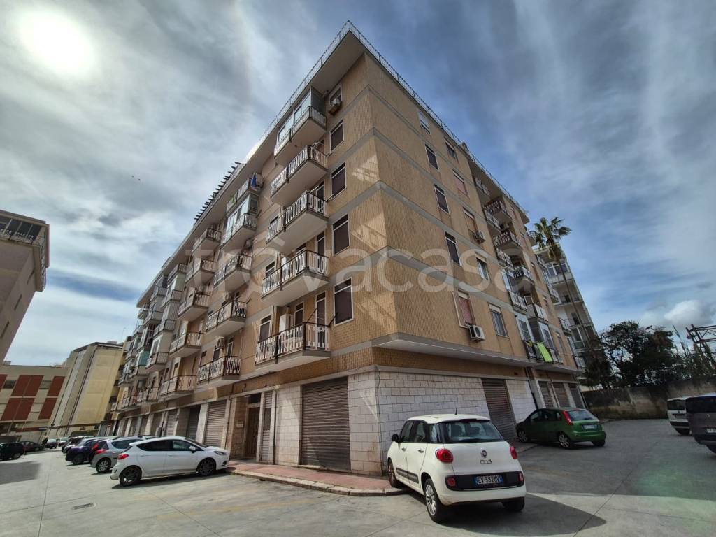 appartamento in vendita a Brindisi in zona Cappuccini