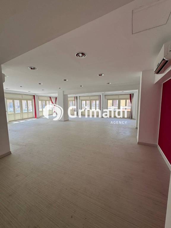 ufficio in vendita a Brindisi in zona Centro Città