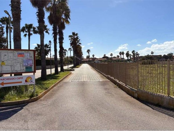 casa indipendente in vendita a Brindisi
