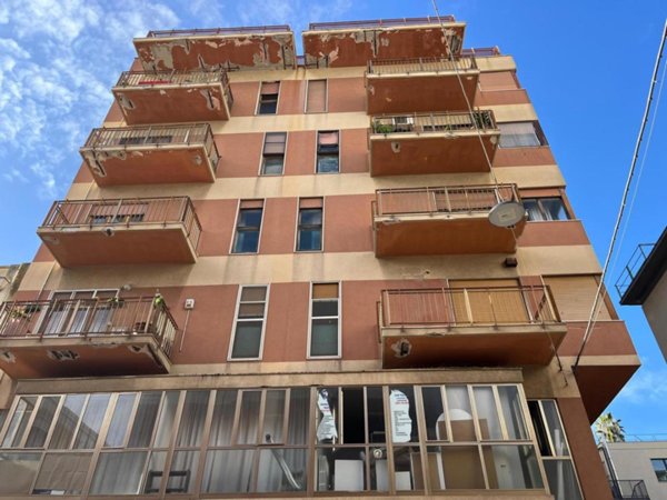 appartamento in vendita a Brindisi in zona Cappuccini