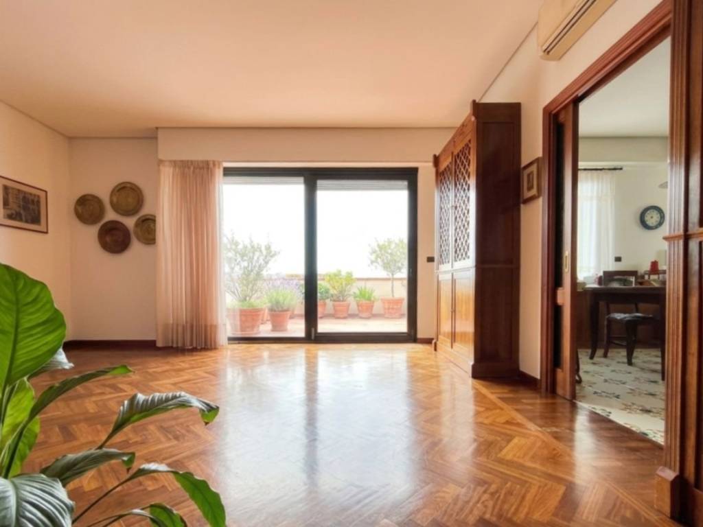 appartamento in vendita a Brindisi in zona Centro Città