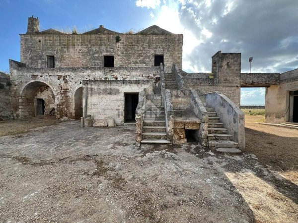 casa indipendente in vendita a Brindisi in zona Sant'Elia