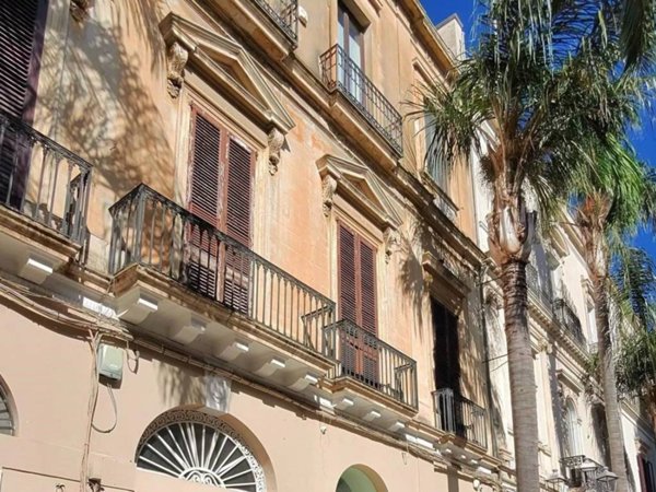 appartamento in vendita a Brindisi in zona Commenda