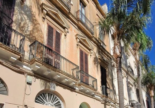 appartamento in vendita a Brindisi in zona Centro Città