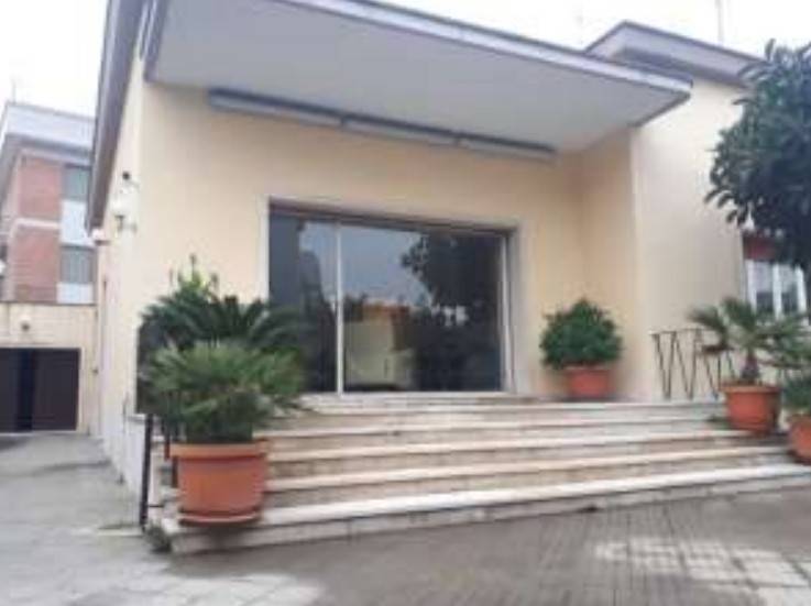 casa indipendente in vendita a Brindisi in zona Minnuta