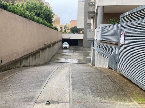 casa indipendente in vendita a Brindisi in zona Paradiso