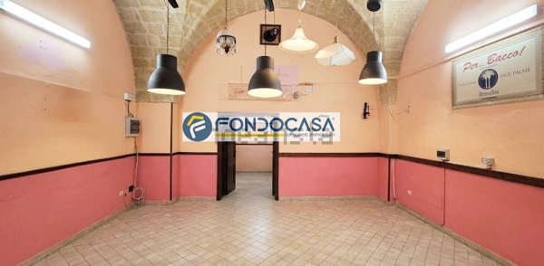 locale commerciale in vendita a Brindisi