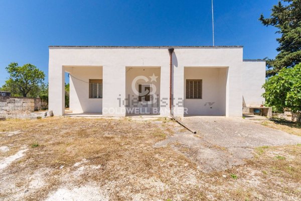 casa indipendente in vendita a Brindisi