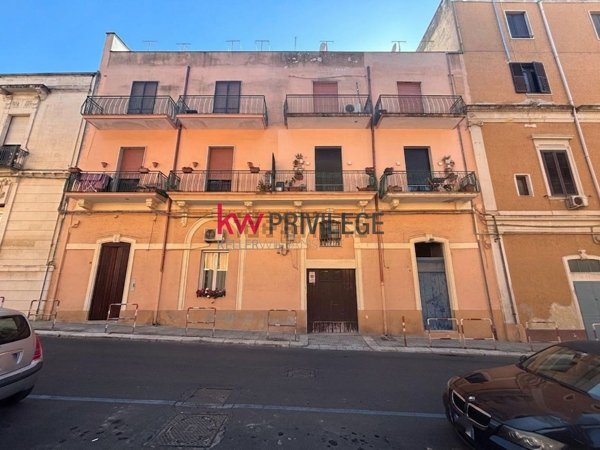 appartamento in vendita a Brindisi in zona Centro Città