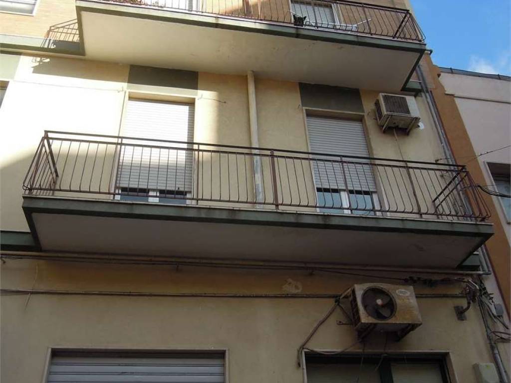 casa indipendente in vendita a Brindisi in zona Commenda