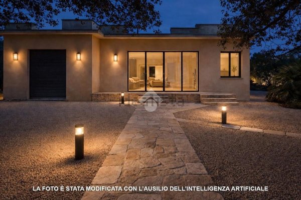 casa indipendente in vendita a Brindisi in zona La Rosa