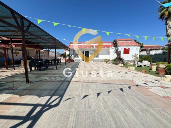 casa indipendente in vendita a Brindisi in zona Centro Città