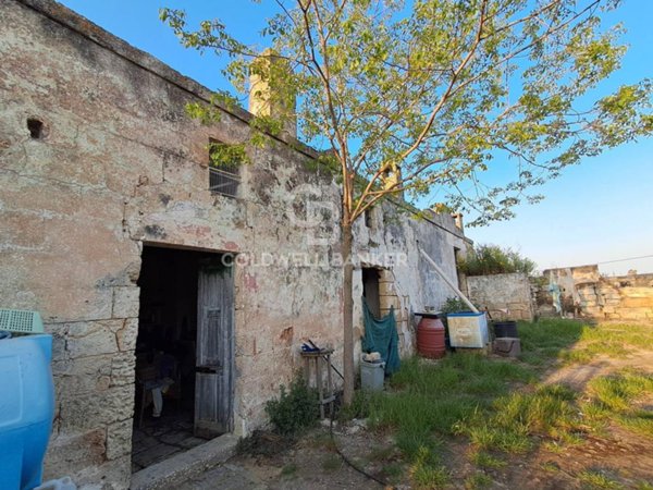 casa indipendente in vendita a Brindisi in zona Bozzano