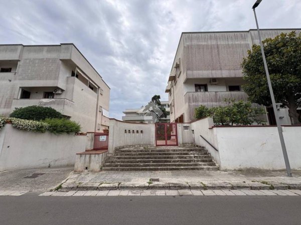 appartamento in vendita a Brindisi in zona Paradiso