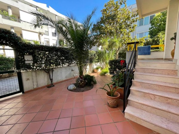 casa indipendente in vendita a Brindisi in zona Santa Maria del Casale