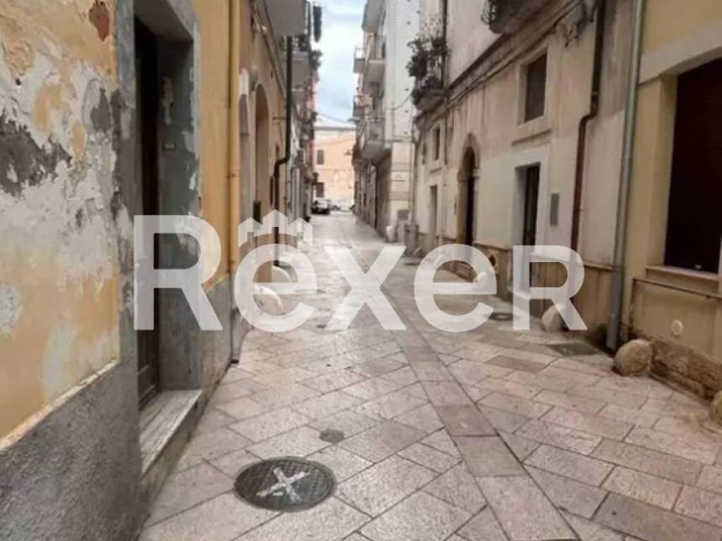 casa indipendente in vendita a Brindisi in zona Centro Città