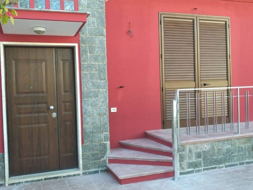 casa indipendente in vendita a Brindisi in zona Paradiso