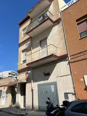 appartamento in vendita a Brindisi in zona Centro Città