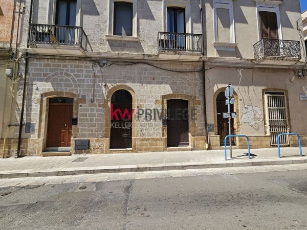 casa semindipendente in vendita a Brindisi in zona Centro Città