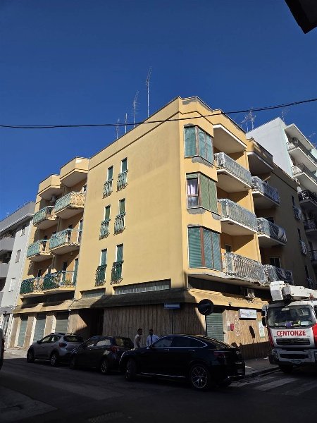 appartamento in vendita a Brindisi in zona Commenda