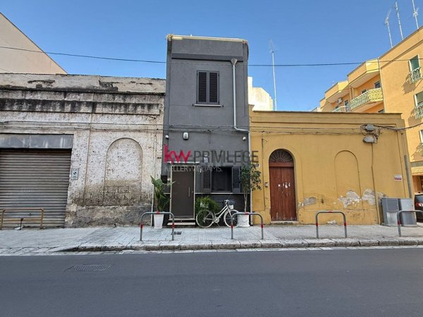 appartamento in vendita a Brindisi in zona Commenda