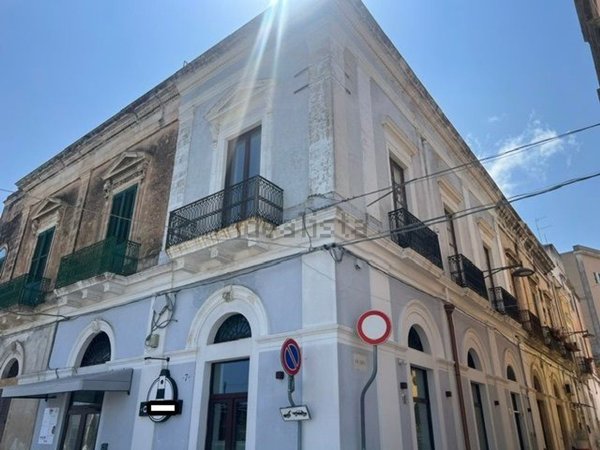 appartamento in vendita a Brindisi in zona Centro Città