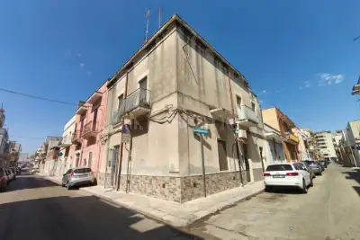 casa semindipendente in vendita a Brindisi