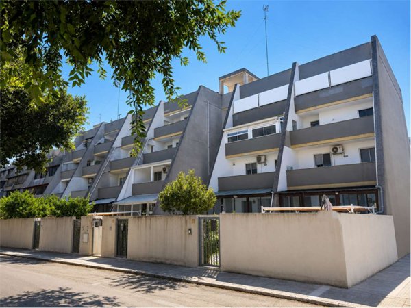 appartamento in vendita a Brindisi in zona Bozzano