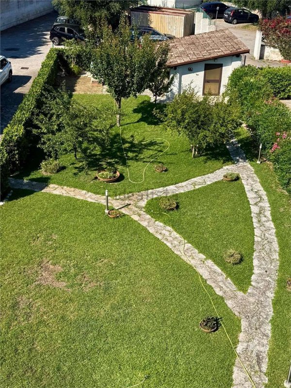 casa indipendente in vendita a Brindisi in zona Paradiso