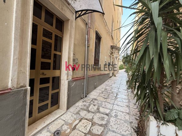appartamento in vendita a Brindisi in zona Centro Città