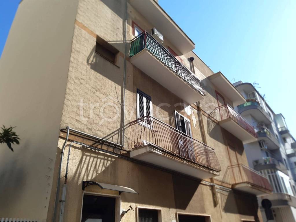 appartamento in vendita a Brindisi in zona Commenda