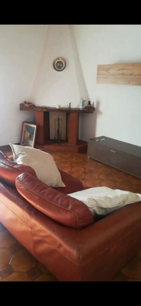 casa indipendente in vendita a Brindisi in zona Centro Città