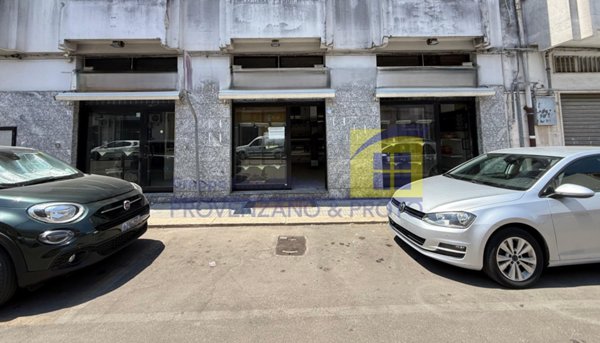 locale commerciale in vendita a Brindisi in zona Cappuccini