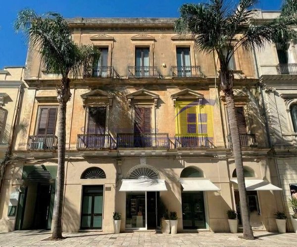 appartamento in vendita a Brindisi in zona Centro Città