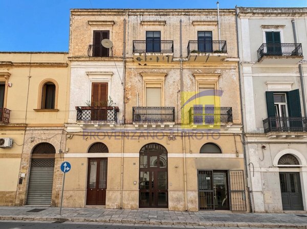 appartamento in vendita a Brindisi in zona Centro Città