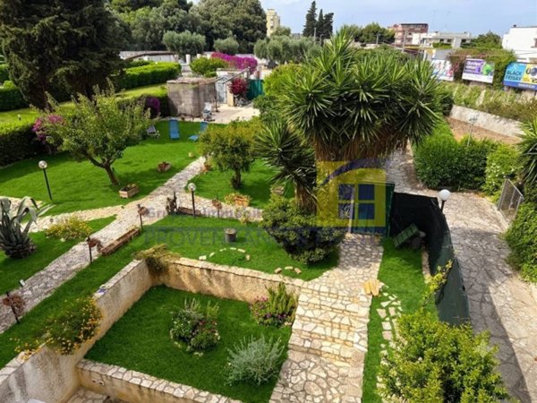 appartamento in vendita a Brindisi in zona Paradiso