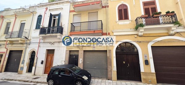 casa indipendente in vendita a Brindisi in zona Centro Città