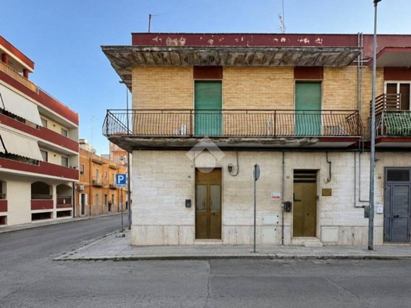 appartamento in vendita a Brindisi in zona Commenda