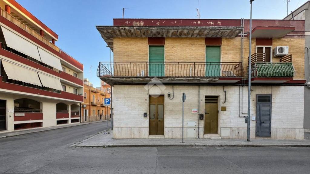 appartamento in vendita a Brindisi in zona Commenda