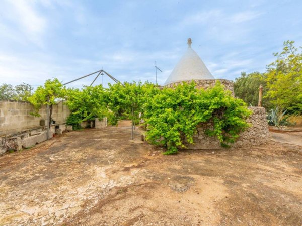 casa indipendente in vendita a Carovigno